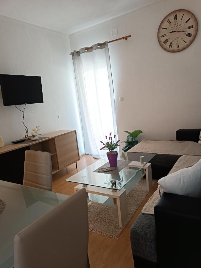 Apartment "San Marino" Baška Voda Extérieur photo